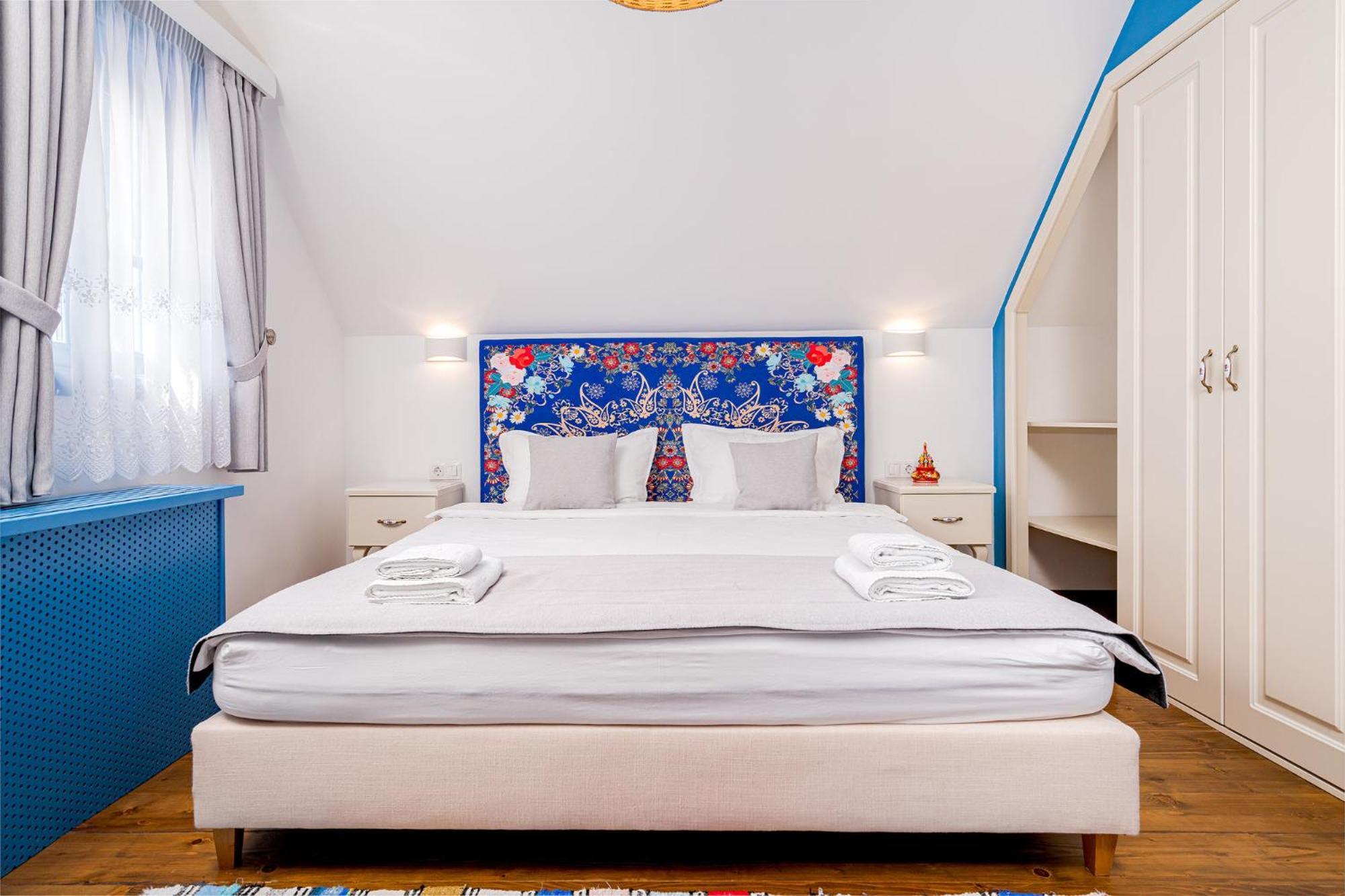 Casa Filip Din Sarichioi Hotell Rum bild